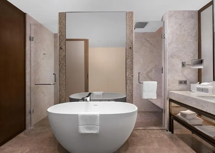 Sheraton Cebu Mactan ホテル マクタン