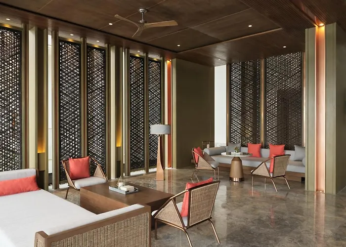Sheraton Cebu Mactan ホテル 5*