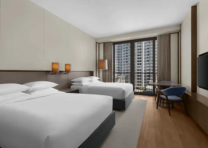 Sheraton Cebu Mactan ホテル 5*