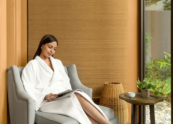 Sheraton Cebu Mactan ホテル 5*