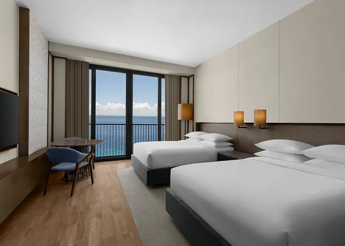 Sheraton Cebu Mactan ホテル 5*