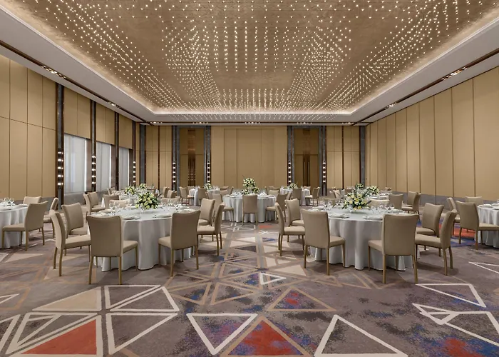 Sheraton Cebu Mactan ホテル 5*