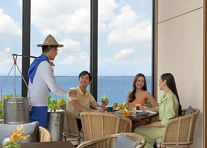 Sheraton Cebu Mactan Hotel Lapu-Lapu City